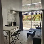 Cozy With Balcony, Pool And Wifi In Playa De Americas *